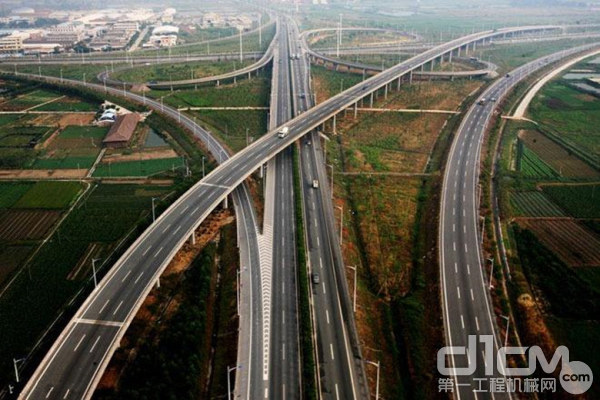 基础设施投资增速回升