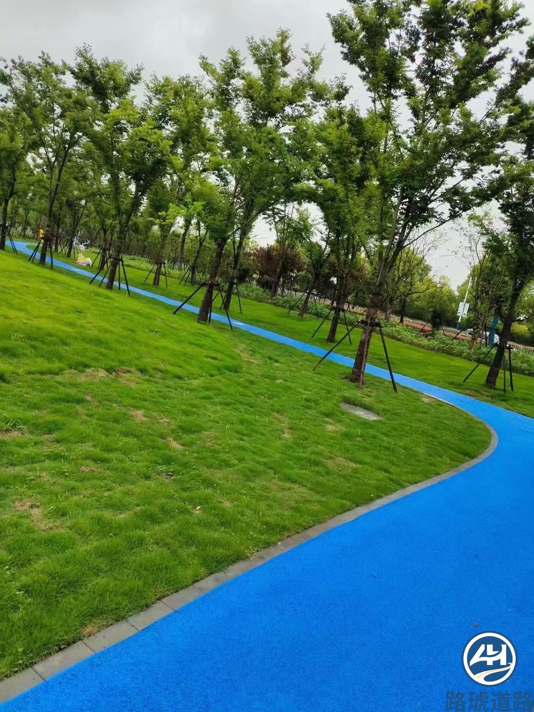 香六台盒宝典资料大全