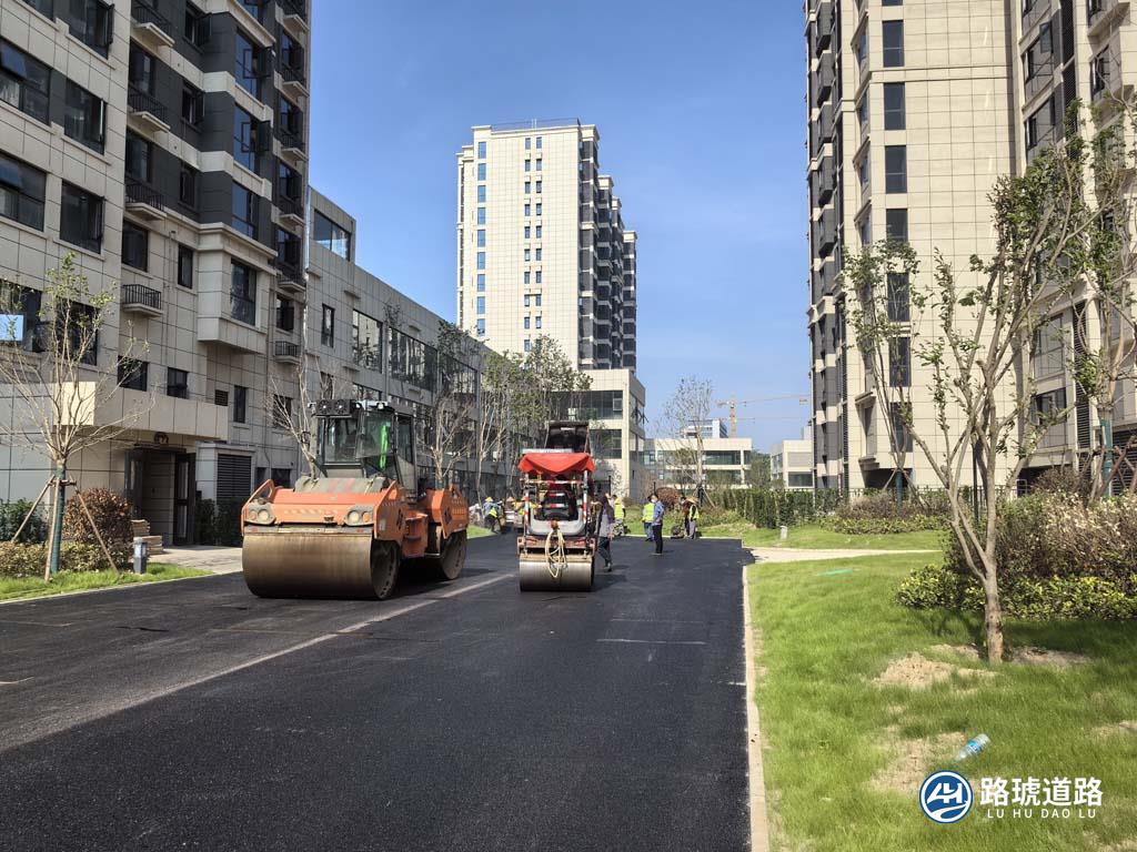 香六台盒宝典资料大全